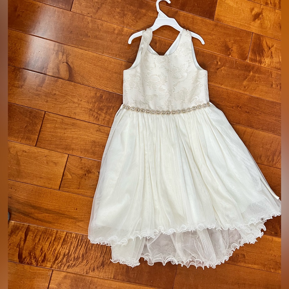 Beige dress